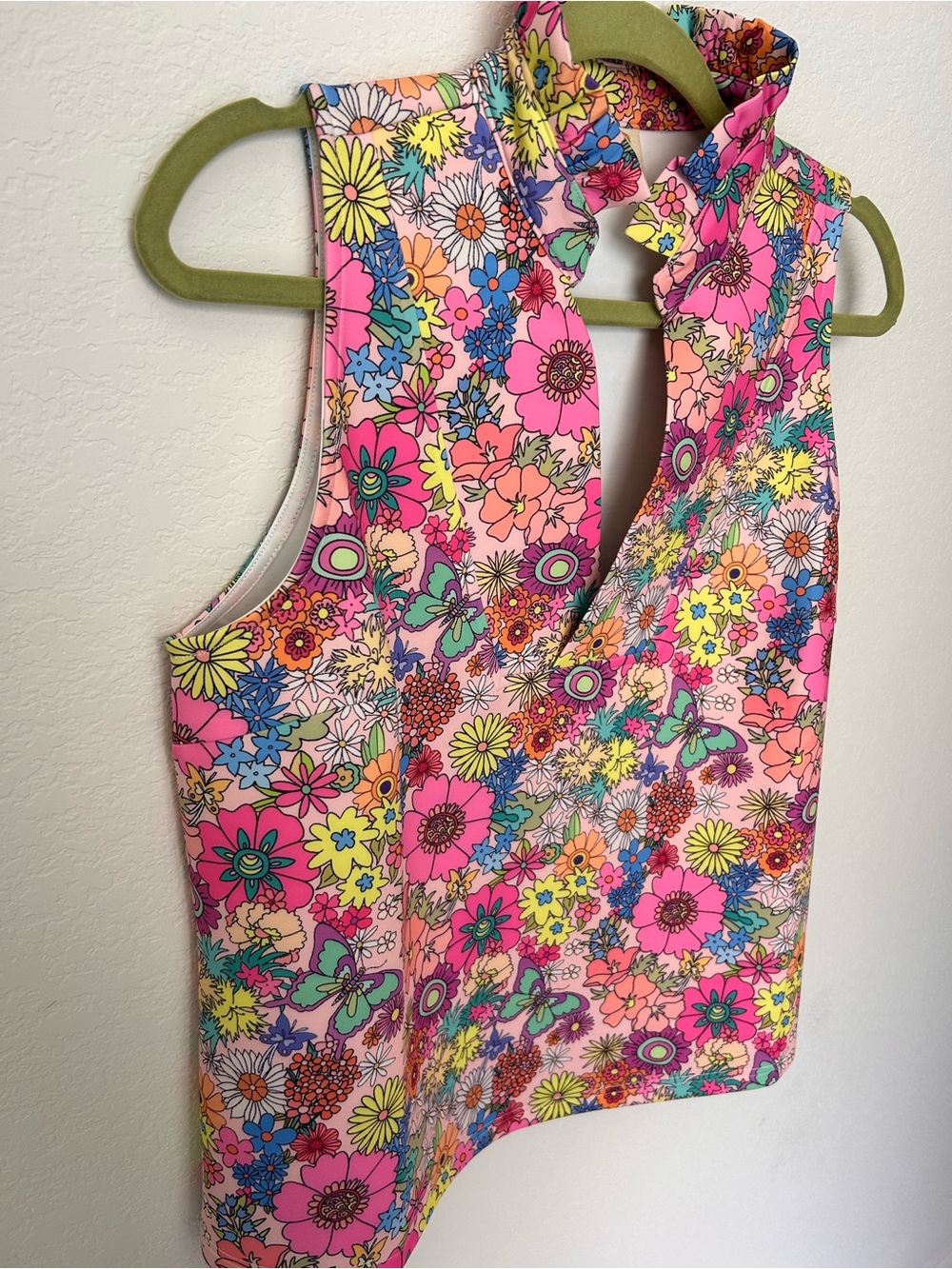 SSYS Peyton Scuba Frill Neck Top in Full Bloom - Picture 4 of 7